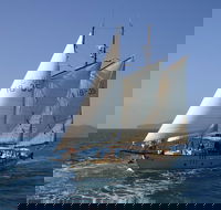 Tallship Sailing and Snorkeling Adventure from the Whitsundays - Hotel Accommodation