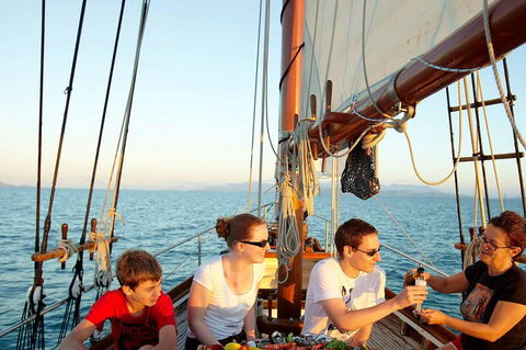 Whitsundays Sunset Sailing Cruise - Hotel Accommodation 2