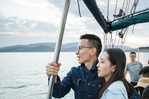 Whitsundays Sunset Sailing Cruise - Hotel Accommodation 7