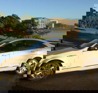 Limo from Proserpine airport to Airlie Beach - Hotel Accommodation