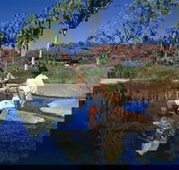 Palm Valley 4WD Tour - Hotel Accommodation