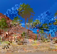 Palm Valley 4WD Tour from Alice Springs - Hotel Accommodation