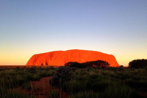Small Group Uluru Sunset Viewing Tour - Hotel Accommodation 1