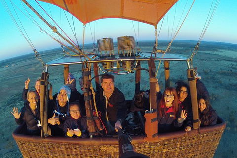 Early Morning Ballooning In Alice Springs - Hotel Accommodation 3