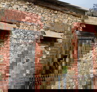 A Walk Back In Time Trail - Kingscote - Hotel Accommodation