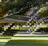 Cattai Farm picnic area - Hotel Accommodation