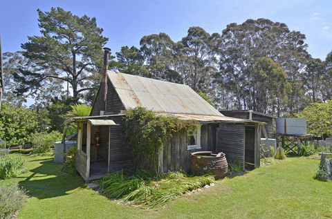 Davidson Whaling Station Historic Site - Hotel Accommodation 0