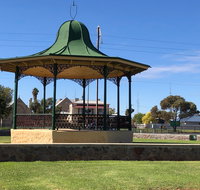Davies Square Wallaroo - Hotel Accommodation