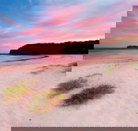 McKenzies Beach - Hotel Accommodation