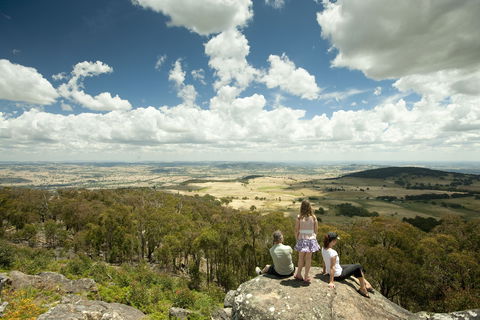 Mt Wombat Lookout - Hotel Accommodation 0