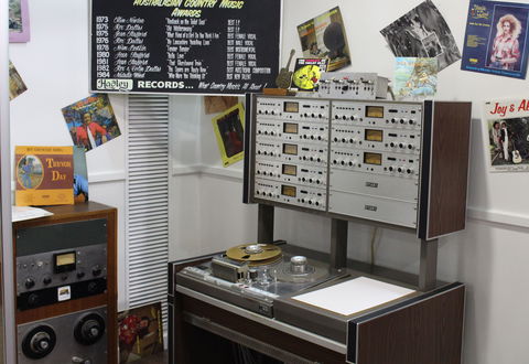 Australian Country Music Hall Of Fame - Hotel Accommodation 2