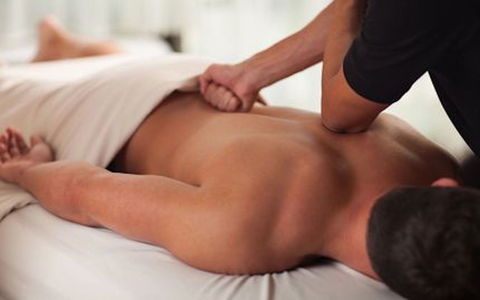 Big Thumb Massage - Hotel Accommodation 0
