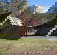 Fry's Hut - Hotel Accommodation