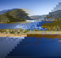 Lake Somerset - Hotel Accommodation