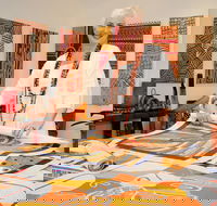 Bouddi Gallery - Contemporary Aboriginal Lifestyle Art - Hotel Accommodation
