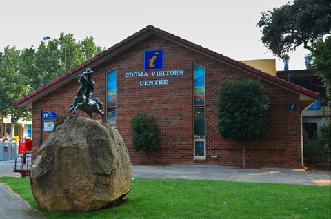 Centennial Park At Cooma - Hotel Accommodation 1