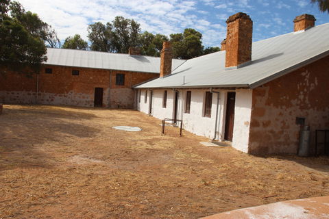 Central Greenough - Hotel Accommodation 1