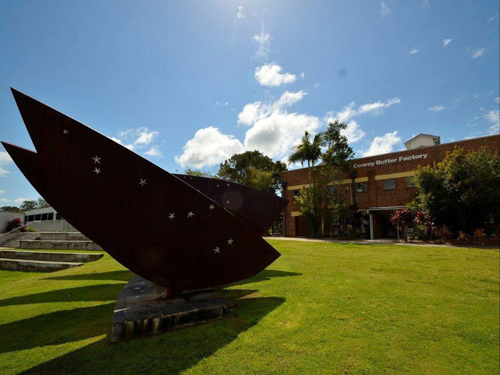 Cooroy QLD Hotel Accommodation