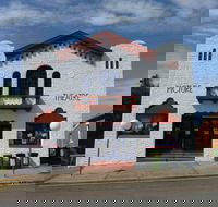 Dungog James Theatre - Hotel Accommodation