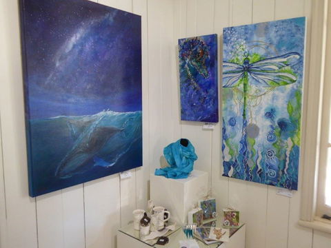 Old SchoolHouse Gallery - Hotel Accommodation 1