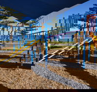 Port Hughes Playground - Hotel Accommodation