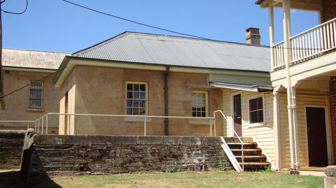 The Old Gundagai Gaol - Hotel Accommodation 1