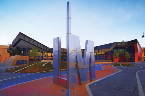 Albury Library Museum - Hotel Accommodation 1