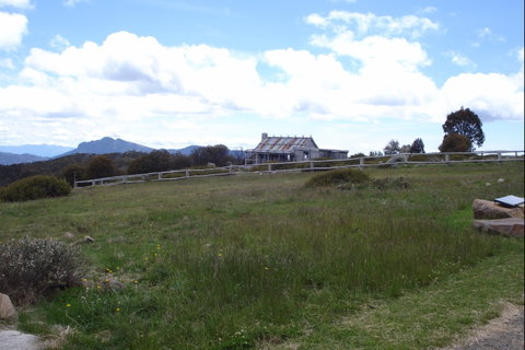 Craig's Hut - Hotel Accommodation 2