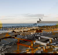 Dolphin Heads - Hotel Accommodation