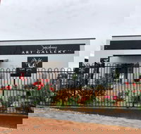 John Murray Art Gallery - Hotel Accommodation