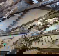 Shindy's Inn - Hotel Accommodation