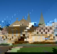 St Johns Cathedral - Hotel Accommodation