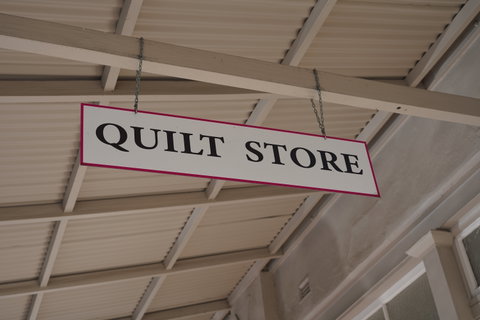 The Braidwood Quilt Store - Hotel Accommodation 1