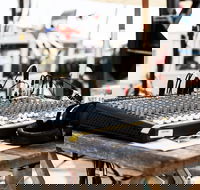 Apollo Bay Radio 87.6 FM