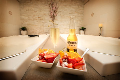 Aqua Vitae Day Spa - Hotel Accommodation 0