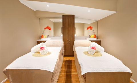 Aqua Vitae Day Spa - Hotel Accommodation 1