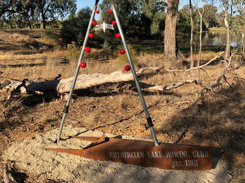 Arts Rutherglen Sculpture Trail - Hotel Accommodation 1