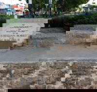 Barmera Horse Trough - Hotel Accommodation