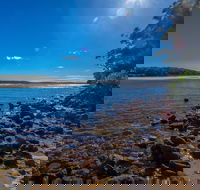 Buckleys Beach - Hotel Accommodation