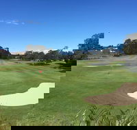 Emerald Downs Golf Course - Hotel Accommodation