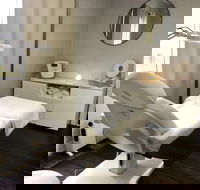 Flinders SkinSpa - Hotel Accommodation