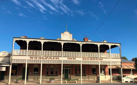 Holbrook - Hotel Accommodation 0