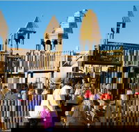 Port Noarlunga Jubilee Park Adventure Playground - Hotel Accommodation