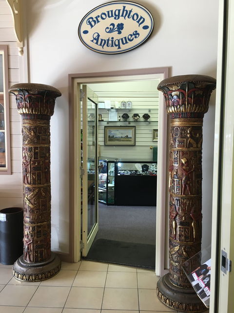 Broughton Antiques - Hotel Accommodation 1