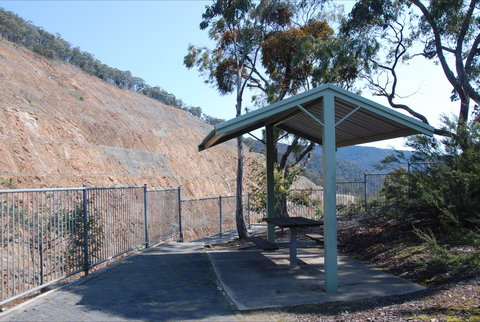 Dartmouth Dam Wall Picnic Area - Hotel Accommodation 1