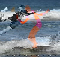 Gerroa Surf School - Hotel Accommodation