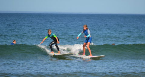 Gerroa Surf School - Hotel Accommodation 1