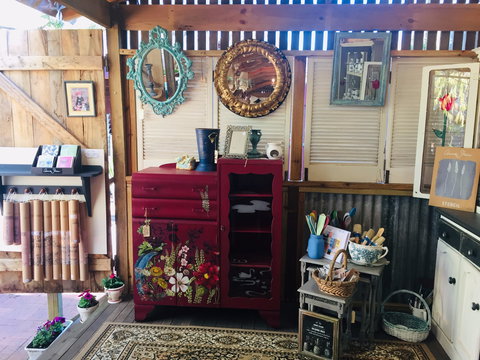 Marketta Lane - Hotel Accommodation 1