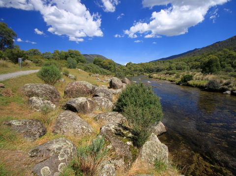 Bullocks Walking Track - Hotel Accommodation 1