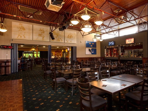 Canberra Irish Club - Hotel Accommodation 1